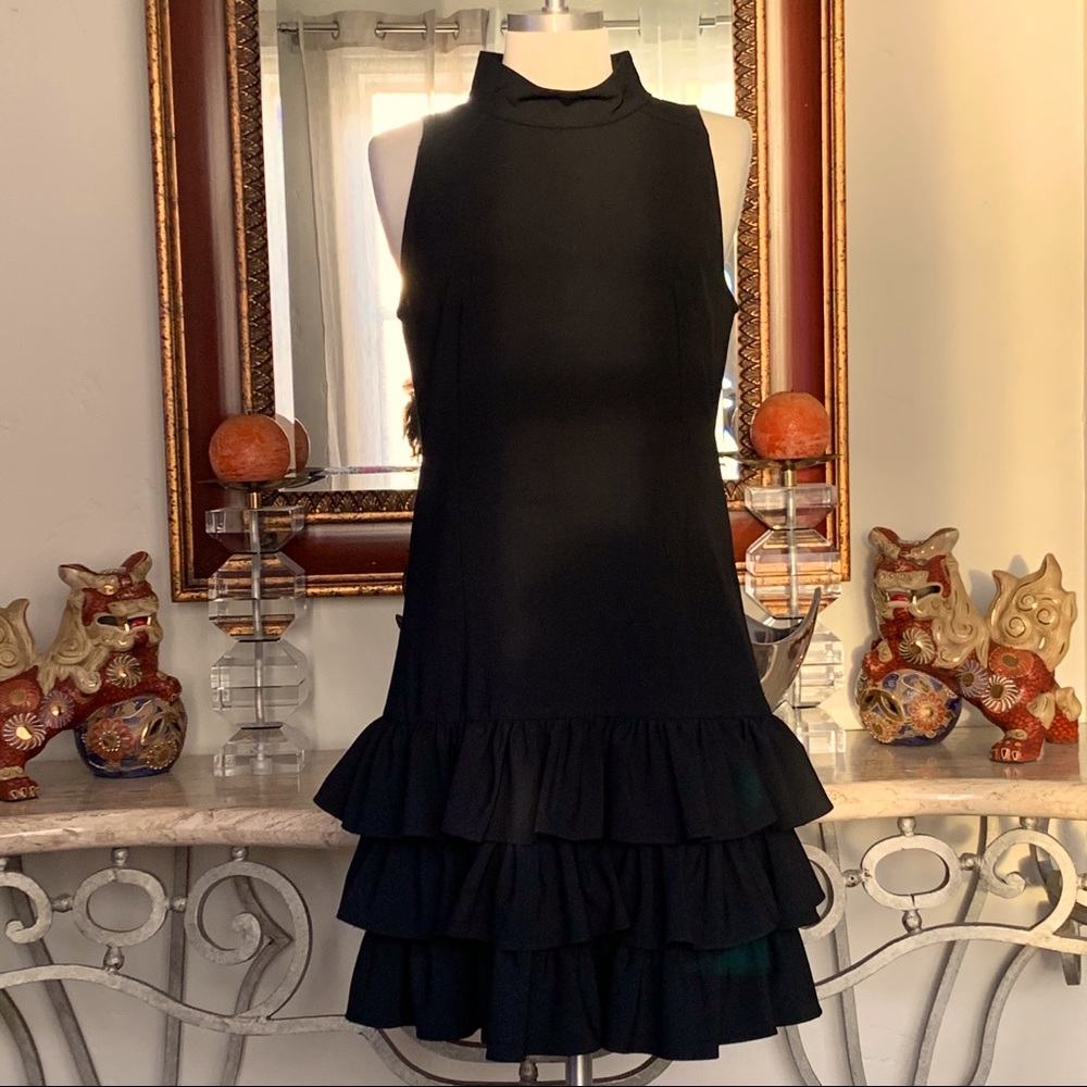 CYNTHIA STEFFE Sleeveless 3 Tier Ruffle Bottom
